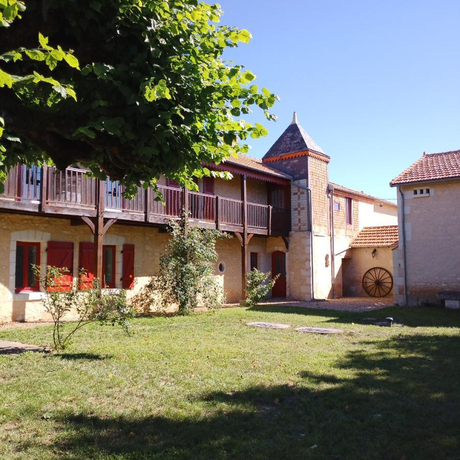 Villa Au Repos Des Elfes Braye-sous-Faye Exterior foto